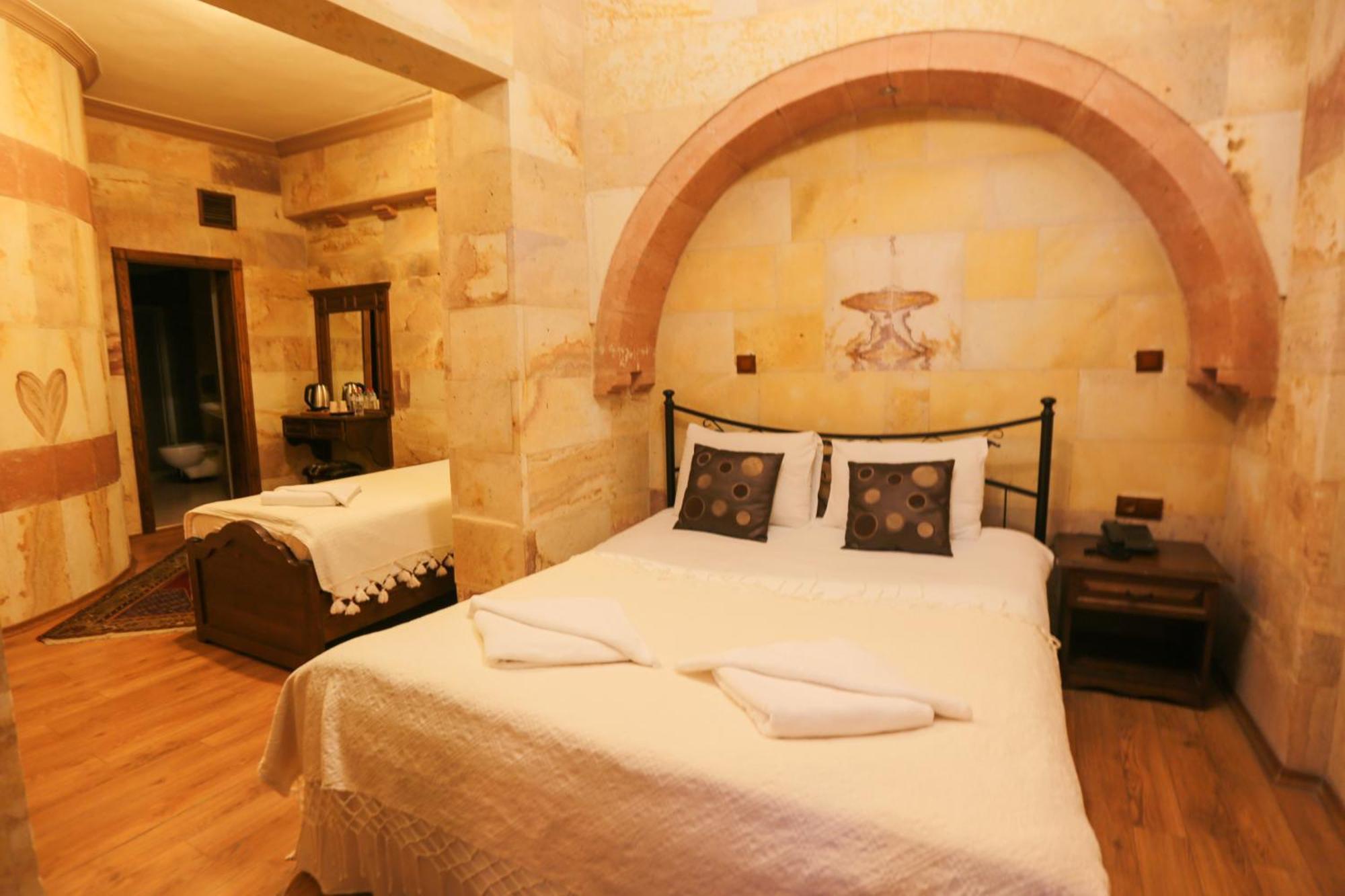 Akuzun Stone Hotel Urgup Exterior photo