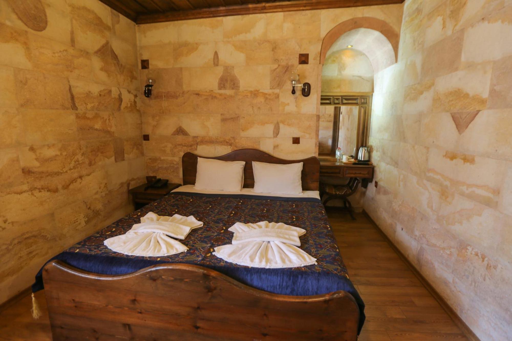 Akuzun Stone Hotel Urgup Exterior photo