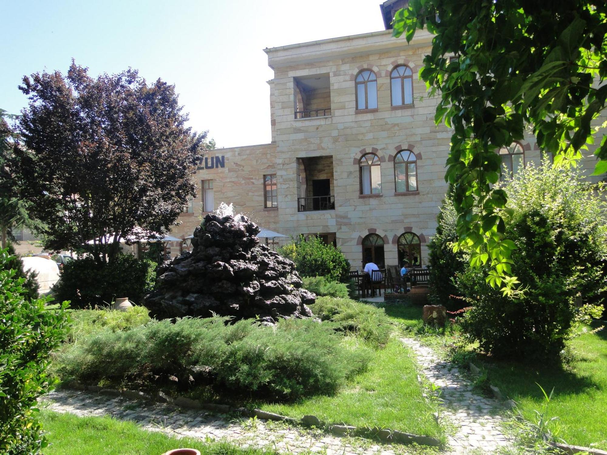 Akuzun Stone Hotel Urgup Exterior photo